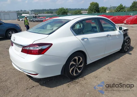 2016 Honda Accord Ex z USA, uszkodzony, nr VIN 1HGCR2F05GA174903